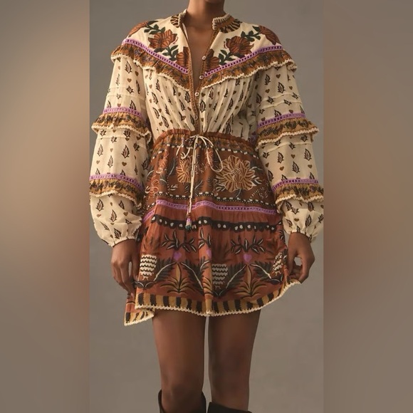 FARM Rio Dresses & Skirts - Farm Rio Ainika Floral Ruffle Dress